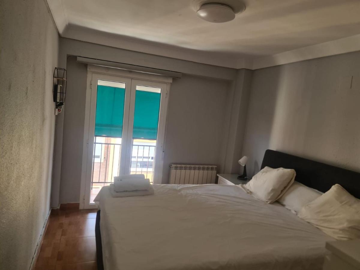 Apartamento Zaragoza Plaza Europa Exterior photo